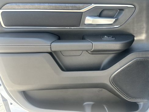 Used 2024 RAM 1500 Big Horn AWD/4WD image 22