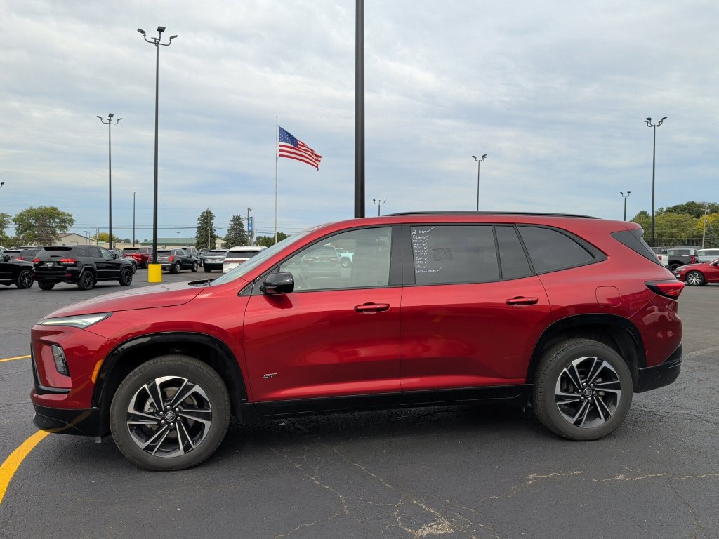 Used 2026 Buick Enclave Sport Touring AWD/4WD image 4