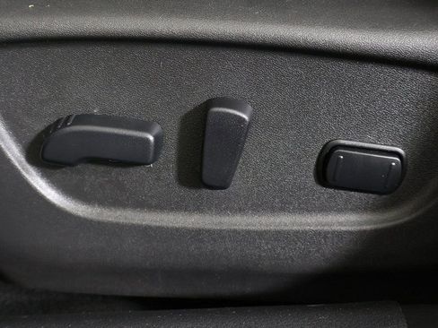 Used 2018 Nissan Rogue Sport SL w/ SL Premium Package image 33