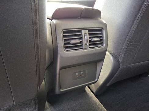 Certified 2023 Nissan Rogue SV image 13