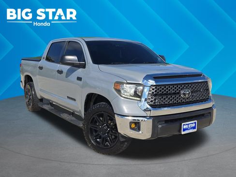 Used 2020 Toyota Tundra SR5 w/ SR5 Upgrade Package RWD image 1