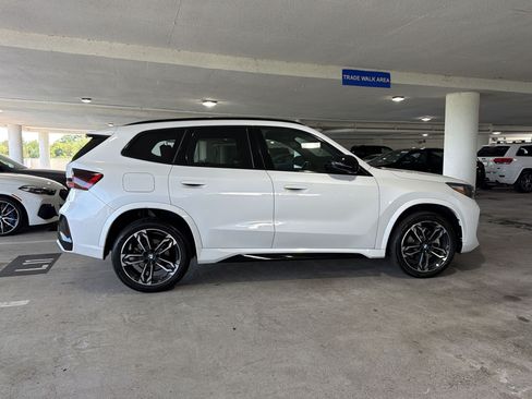 Used 2023 BMW X1 xDrive28i w/ Premium Package AWD/4WD image 7