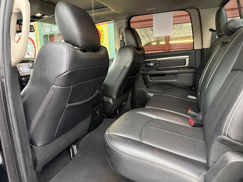 Used 2018 RAM 2500 Laramie w/ Sport Appearance Group AWD/4WD image 14