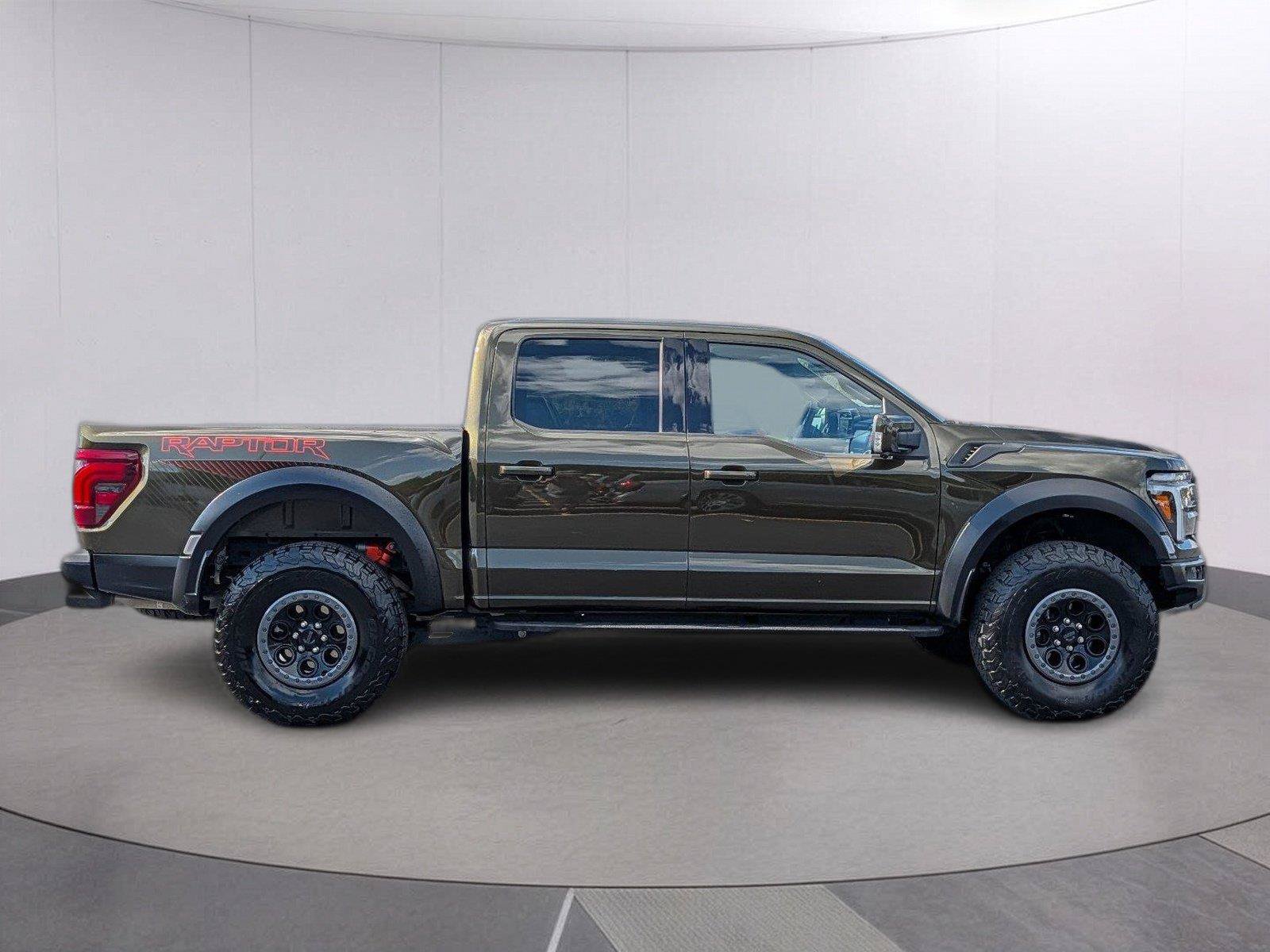 Used 2025 Ford F150 Raptor AWD/4WD image 7