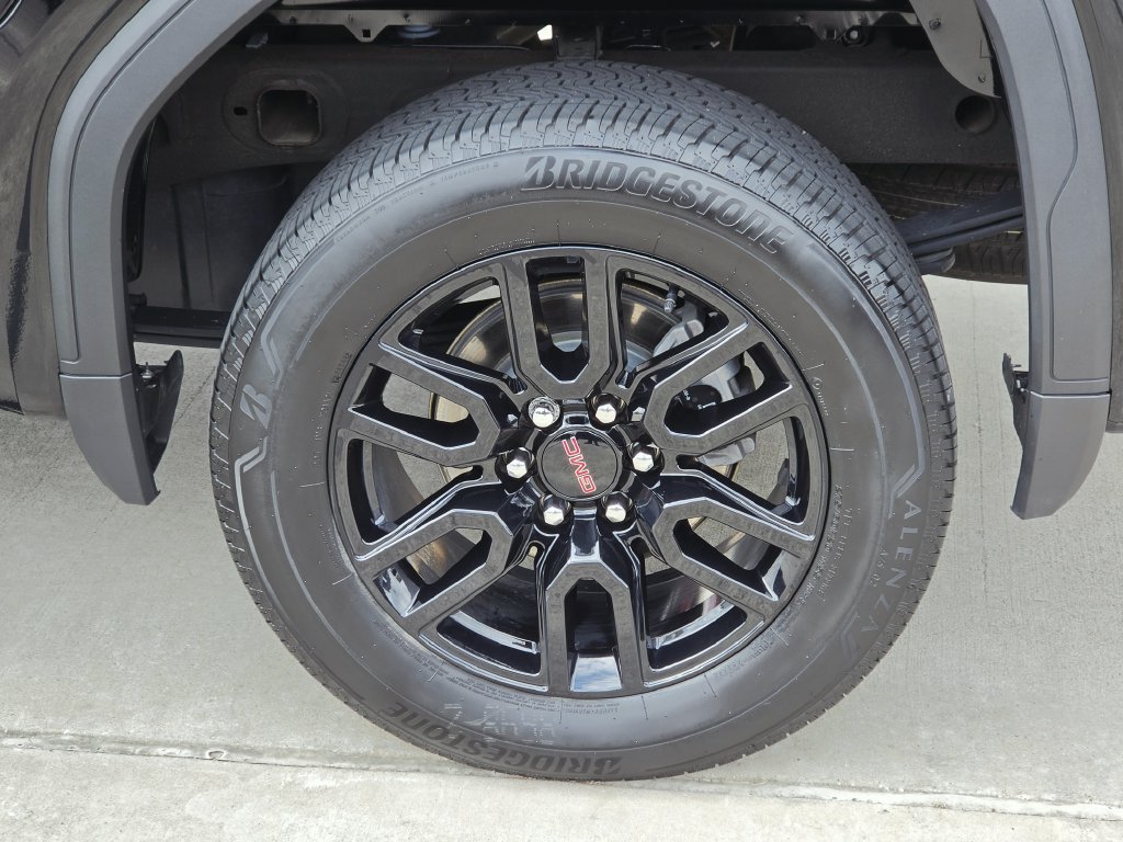 Used 2025 GMC Sierra 1500 Elevation w/ Max Trailering Package AWD/4WD image 8