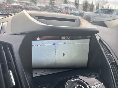 Used 2018 Ford Escape Titanium w/ Ford Safe & Smart Package image 26