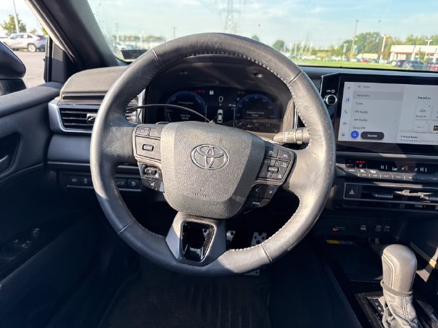 Used 2025 Toyota Camry XSE AWD/4WD image 22