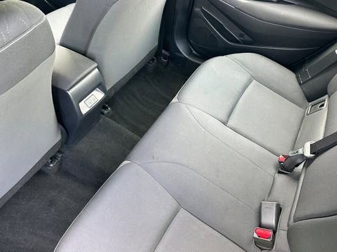 Used 2023 Toyota Corolla LE image 12