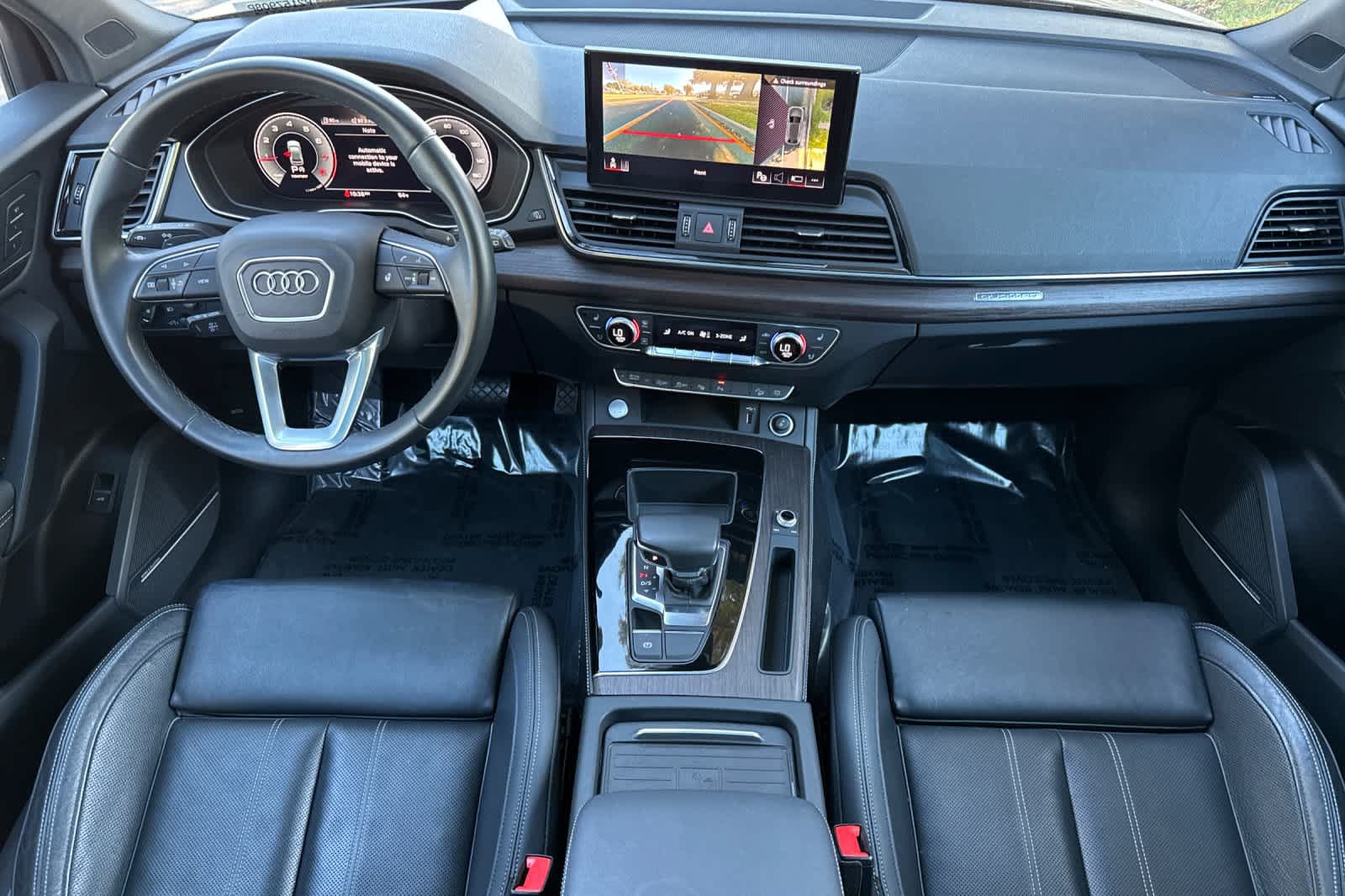 Used 2023 Audi Q5 2.0T Prestige w/ Prestige Package AWD/4WD image 3