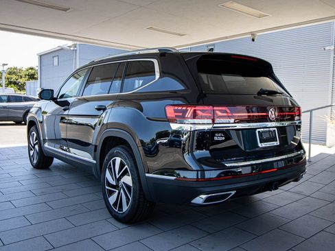 Certified 2024 Volkswagen Atlas SEL AWD/4WD image 11