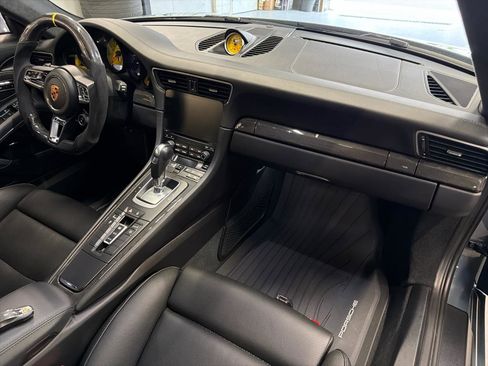 Used 2017 Porsche 911 Turbo S image 23