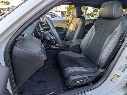 Certified 2024 Acura Integra A-Spec image 9