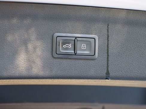 Used 2018 Audi Q3 2.0T Premium image 14