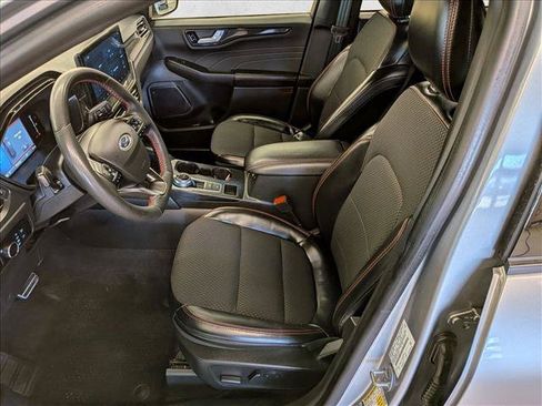 Certified 2023 Ford Escape ST-Line w/ Tech Pack #1 FWD image 21