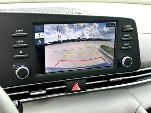 Used 2026 Hyundai Elantra Sport FWD image 18