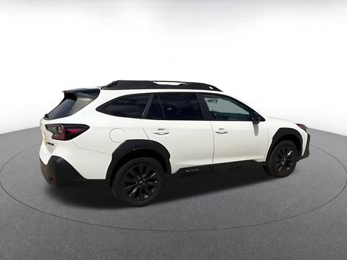 Used 2024 Subaru Outback Onyx Edition AWD/4WD image 14