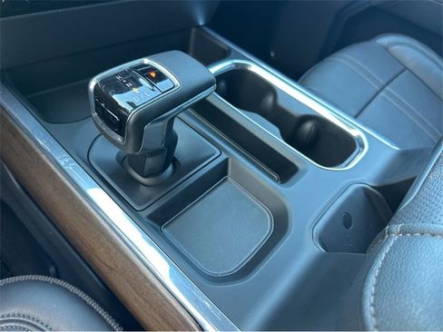 Used 2023 Chevrolet Silverado 1500 High Country w/ Z71 Off-Road Package image 30