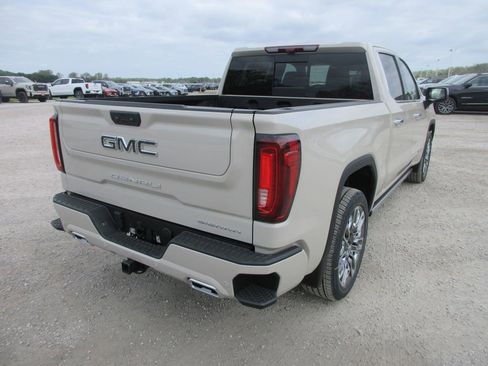 New 2026 GMC Sierra 1500 Denali Ultimate AWD/4WD image 5