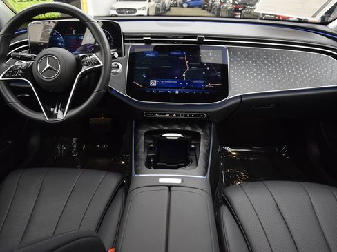 Used 2026 Mercedes-Benz E 350 Sedan image 20