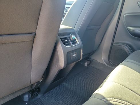 Used 2020 Chevrolet Blazer LT FWD image 14