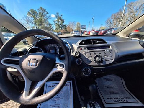 Used 2012 Honda Fit image 16