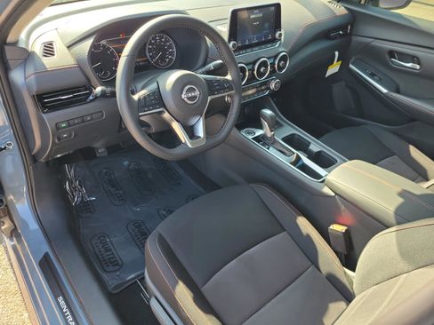 New 2025 Nissan Sentra SR image 21