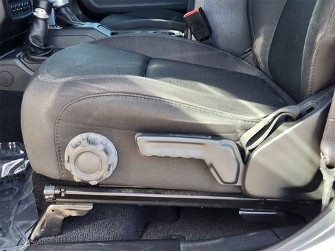 Used 2020 Jeep Gladiator Sport w/ Quick Order Package 24S image 26