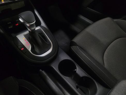 Used 2023 Kia Forte LXS image 26