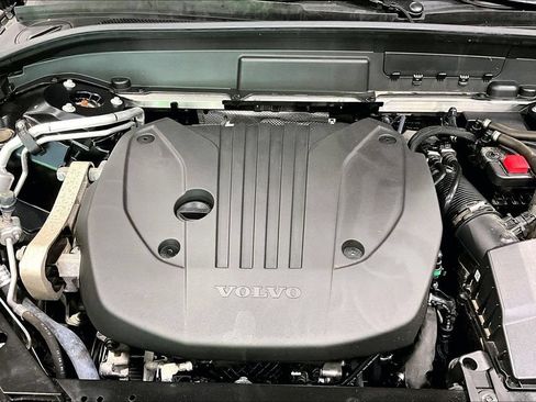 Certified 2023 Volvo XC60 B5 Plus w/ Climate Package AWD/4WD image 30