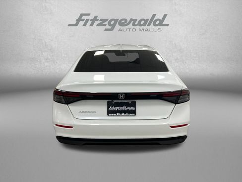 Used 2023 Honda Accord EX image 6