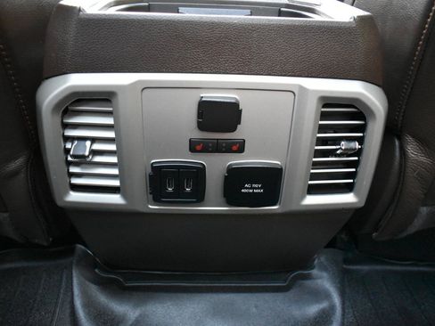 Used 2019 Ford F150 King Ranch w/ Equipment Group 601A Luxury AWD/4WD image 36