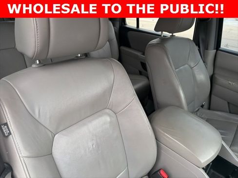 Used 2010 Honda Pilot EX-L image 19