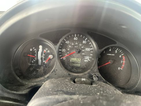 Used 2004 Subaru Forester 2.5X AWD/4WD image 8