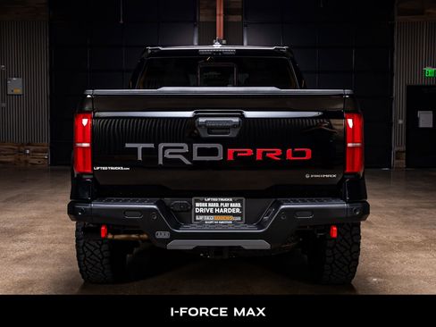 Used 2025 Toyota Tacoma TRD Pro image 8