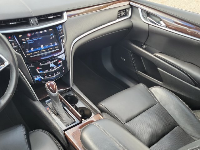 Used 2017 Cadillac XTS Luxury w/ Driver Awareness Package AWD/4WD image 28
