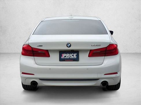 Used 2019 BMW 530i xDrive 530i xDrive w/ Convenience Package image 6