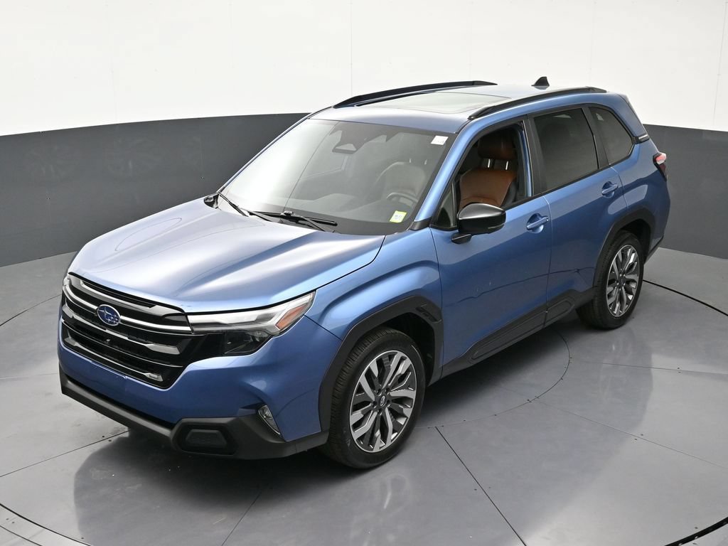 Used 2025 Subaru Forester Touring AWD/4WD image 16