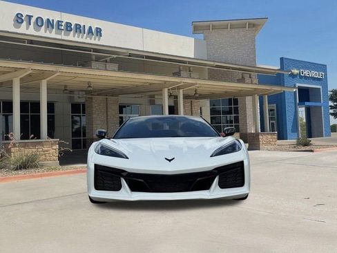 Used 2025 Chevrolet Corvette Z06 w/ Stealth Interior Trim Package RWD image 11
