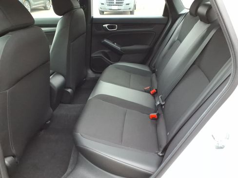 Used 2024 Honda Civic Sport image 9