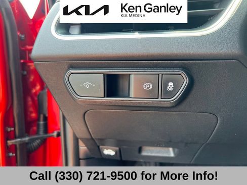 Certified 2025 Kia K4 FWD image 24