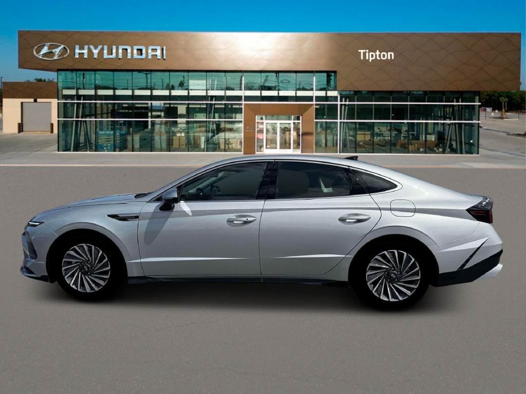 New 2026 Hyundai Sonata SEL FWD image 3
