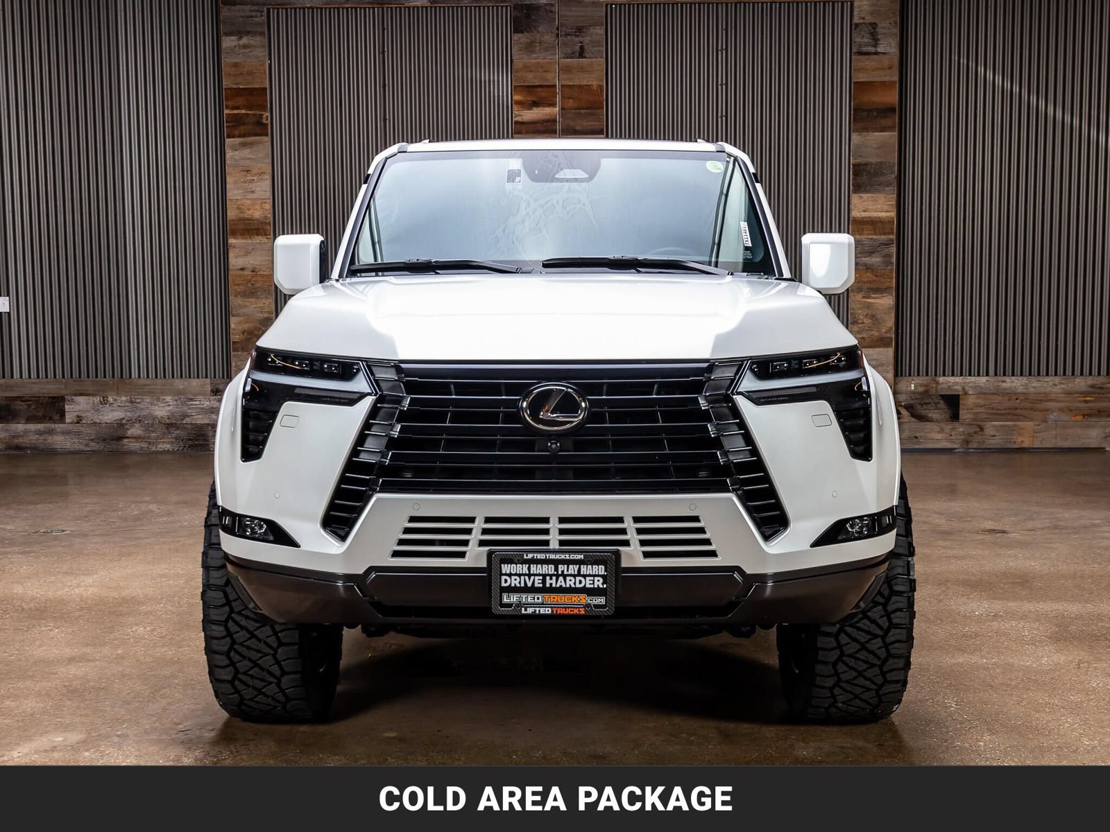 Used 2025 Lexus GX 550 w/ Accessory Package (31) AWD/4WD image 4