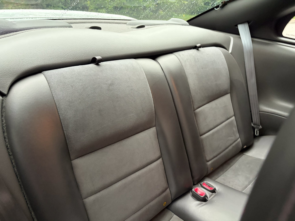 Used 2004 Ford Mustang Cobra RWD image 21