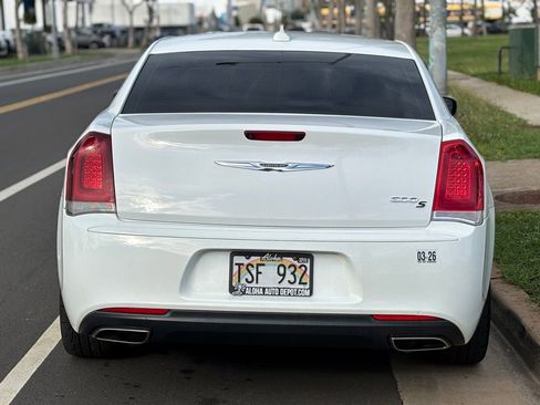 Used 2022 Chrysler 300 S image 4