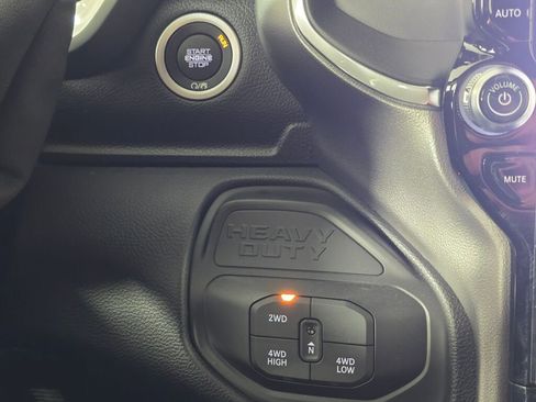 New 2026 RAM 3500 Laramie AWD/4WD image 24