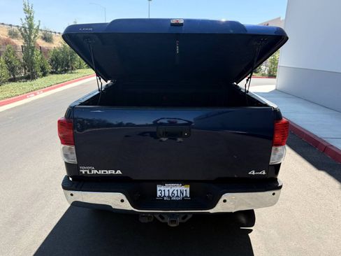 Used 2013 Toyota Tundra Limited w/ TRD Off-Road Pkg AWD/4WD image 18