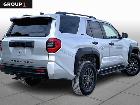 Used 2025 Toyota 4Runner SR5 image 13
