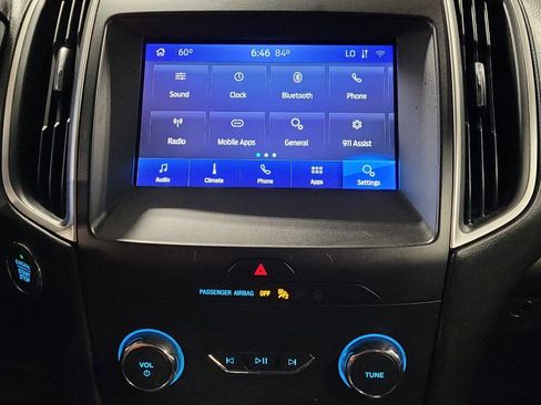 Used 2020 Ford Edge SEL AWD/4WD image 25