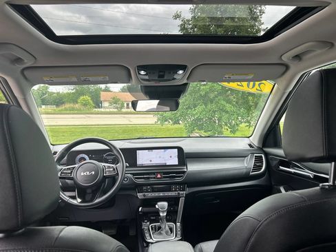 Used 2024 Kia Forte EX FWD image 30