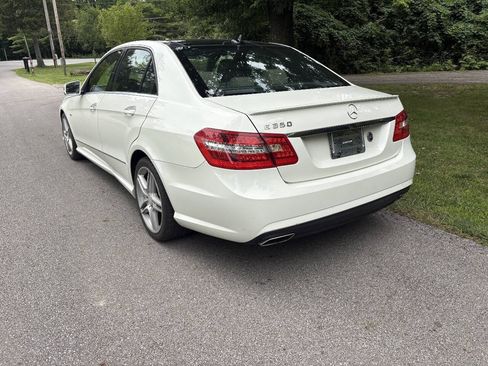Used 2012 Mercedes-Benz E 350 Sedan w/ Lane Tracking Pkg image 9